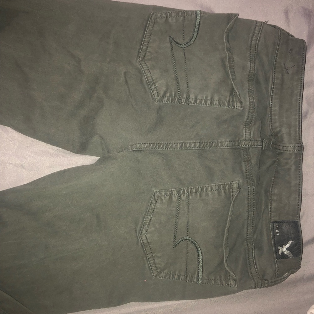 American Eagle Outfitters green skinny jeggings
